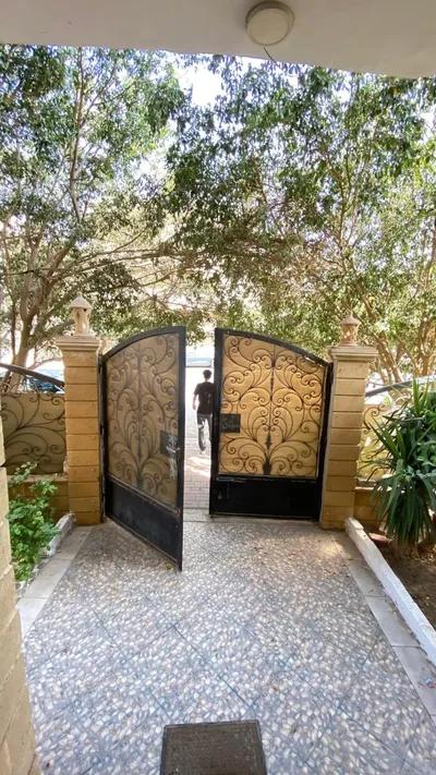 شقة للبيع في مناطق أخرى