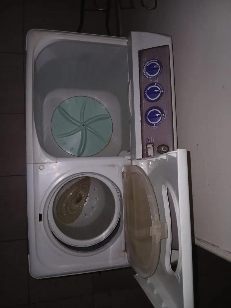 غسالة توشيبا العربي نصف أوتوماتيك