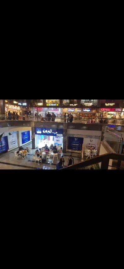 محل للإيجار بمول تاون سنتر بالشروق