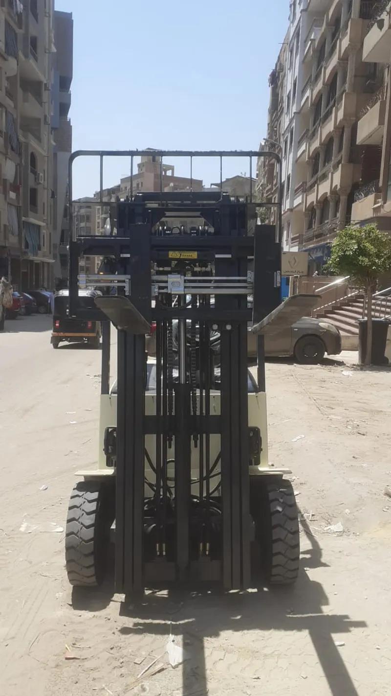 كلارك كهرباء 2طن زيرو موديل 2025