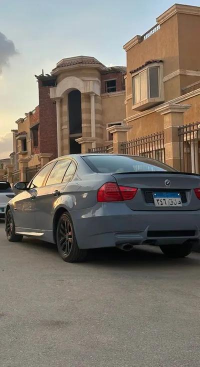 بي ام دبليو الفئة الثالثة 2008