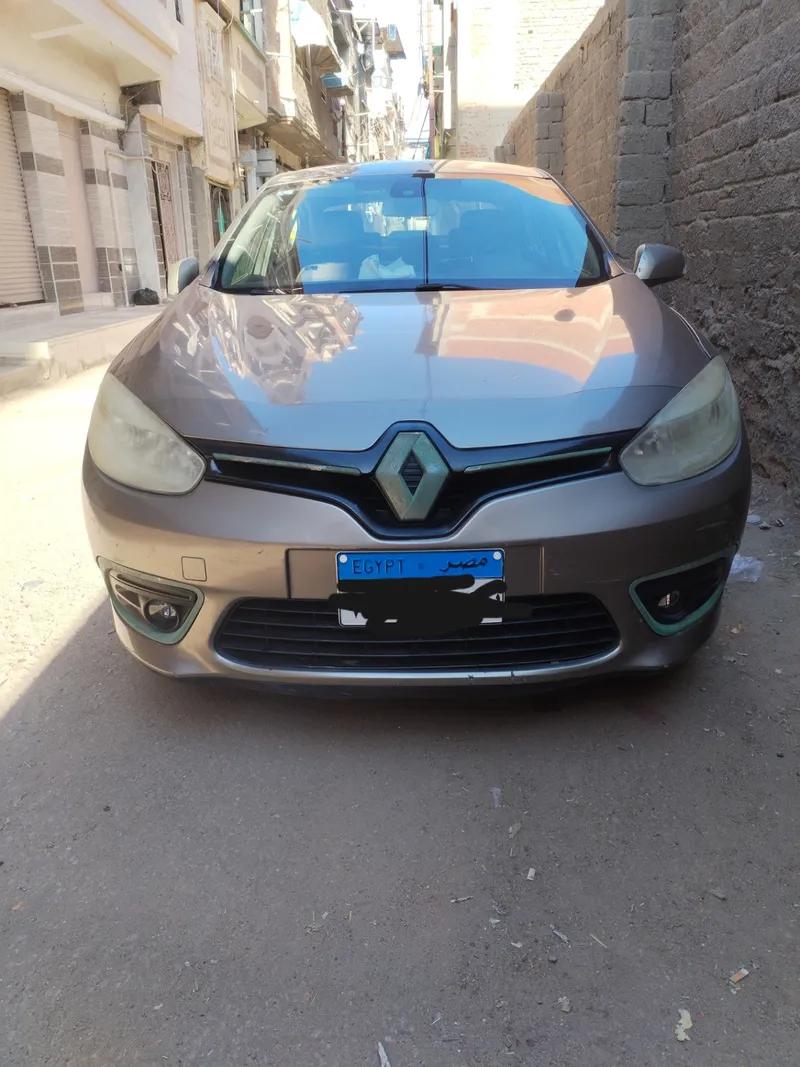 عربية رينو فلوانس ٢٠١١ كاملة اتوماتيك بصمة ماعد فتحة السقف