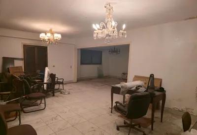 شقة للبيع في الهرم