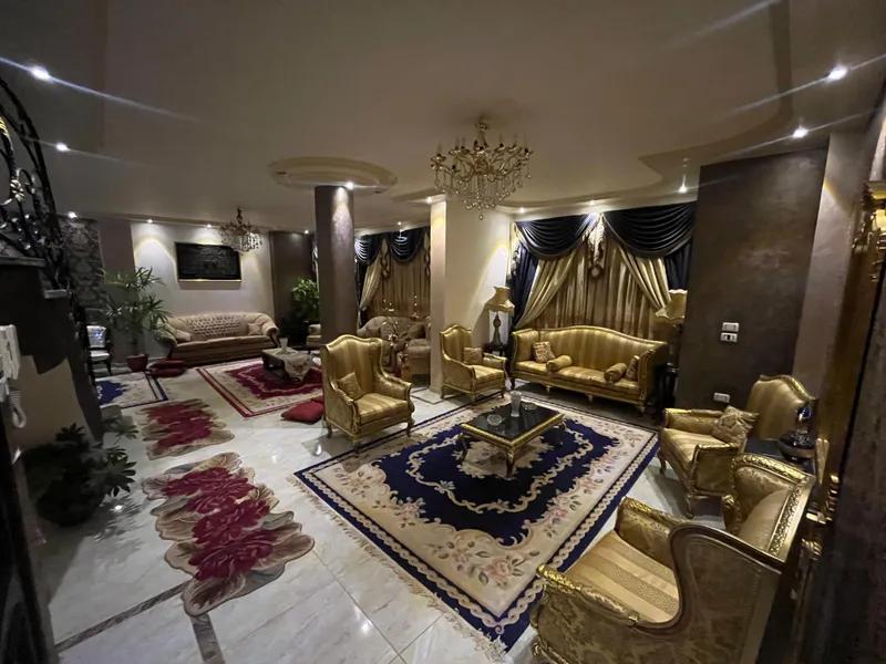 دوبلكس فاخر للبيع