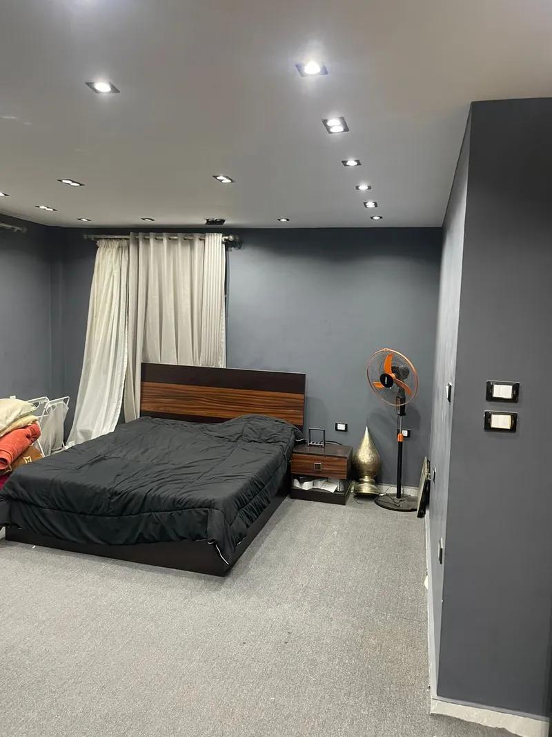 شقة وروف للبيع