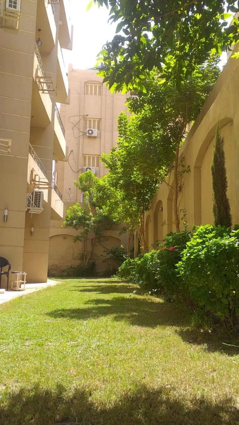 شقه مفروشه للايجار في الشيخ زايد