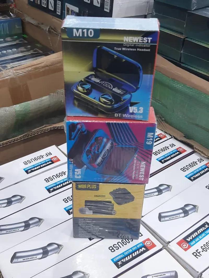 ايربودز عرض تجاري