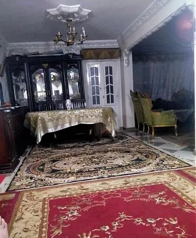 شقة للبيع في شبرا