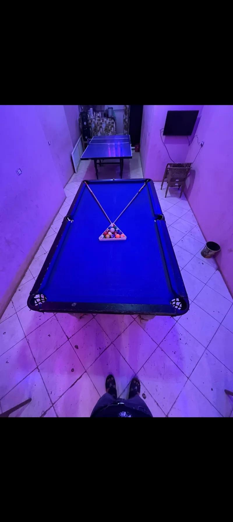 طربيزة حالة ممتازة