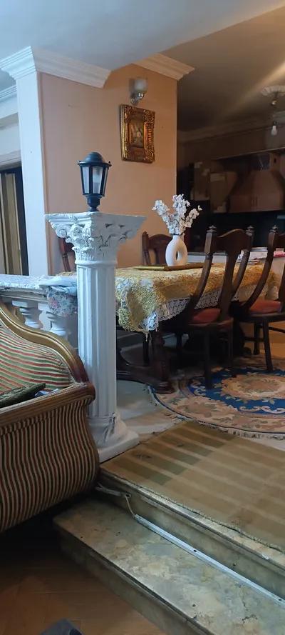 شقة للبيع في جسر السويس