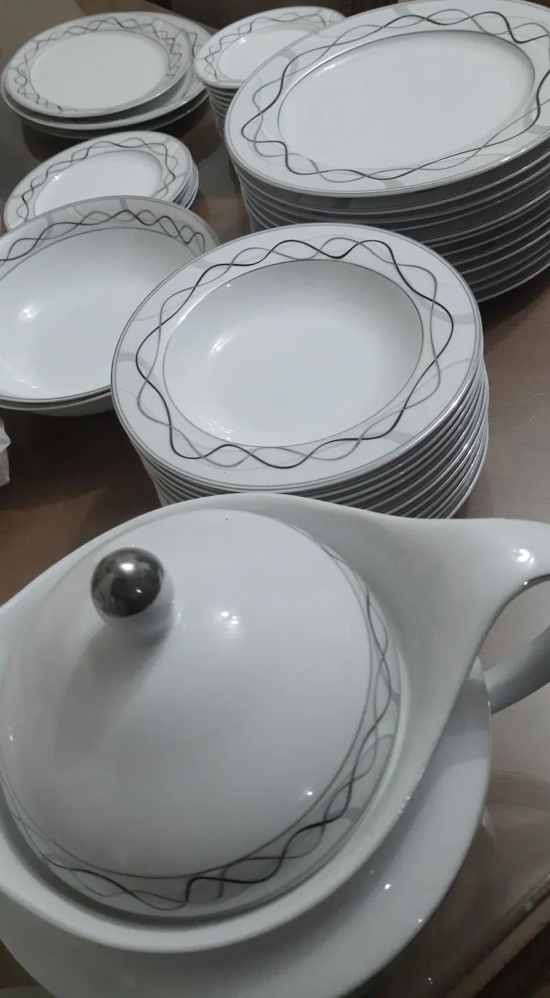 طقم صينى وارد الامارات ١٢٨ قطعة