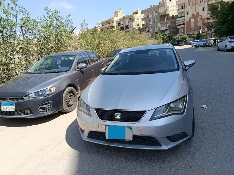 سيات ليون موديل 2015