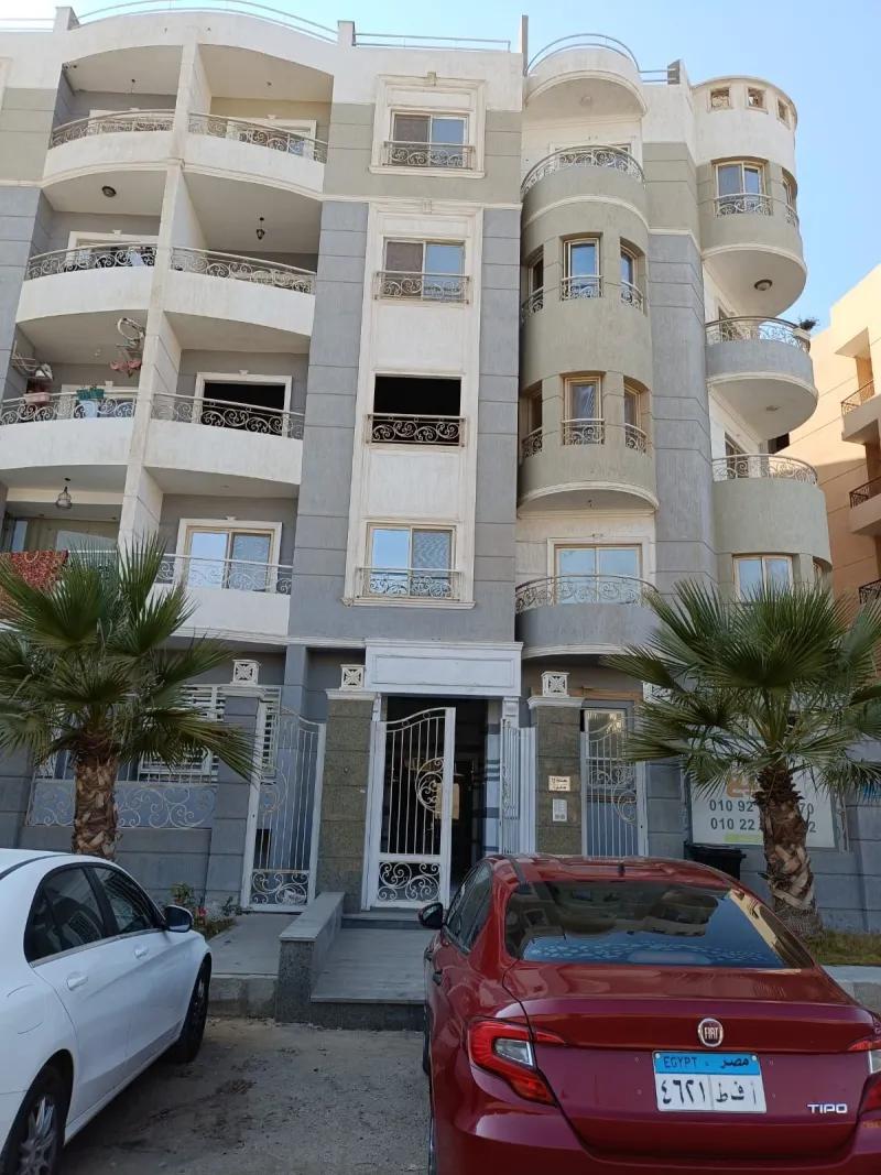 للبيع دوبلكس في اللوتس الجنوبيه التجمع الخامس استلام فوري