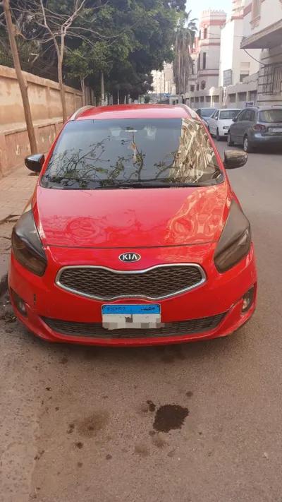 كيا كارينز 2015