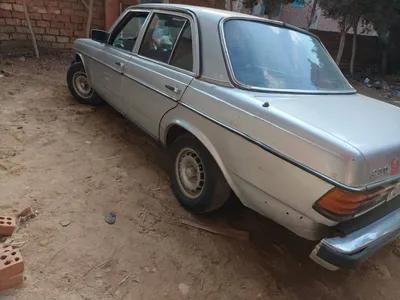 مرسيدس بنز اي-كلاس 1979