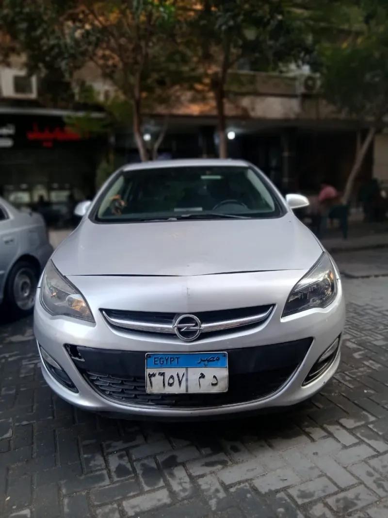 أوبل استرا 2021