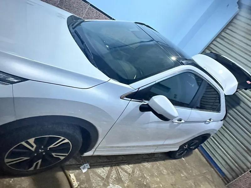 ميتسوبيشي اكليبس كروس