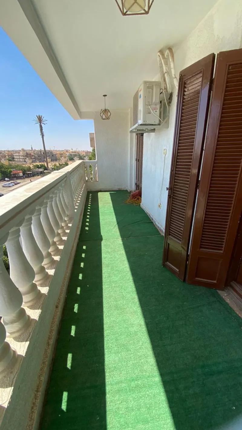 شقه 230متر +الصطح سعر لقطه في الحي المتميز مدينه 6اكتوبر