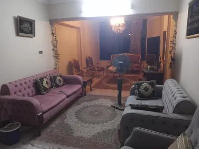 شقة للبيع في حى الجيزة