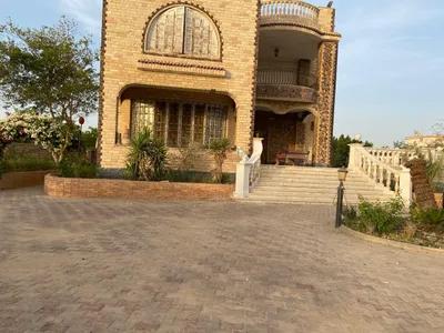 فیلا للبيع في مدينة العبور