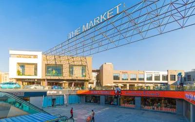 تجاري للايجار (مطعم __كافيه )في اقوي المولات التجاريه