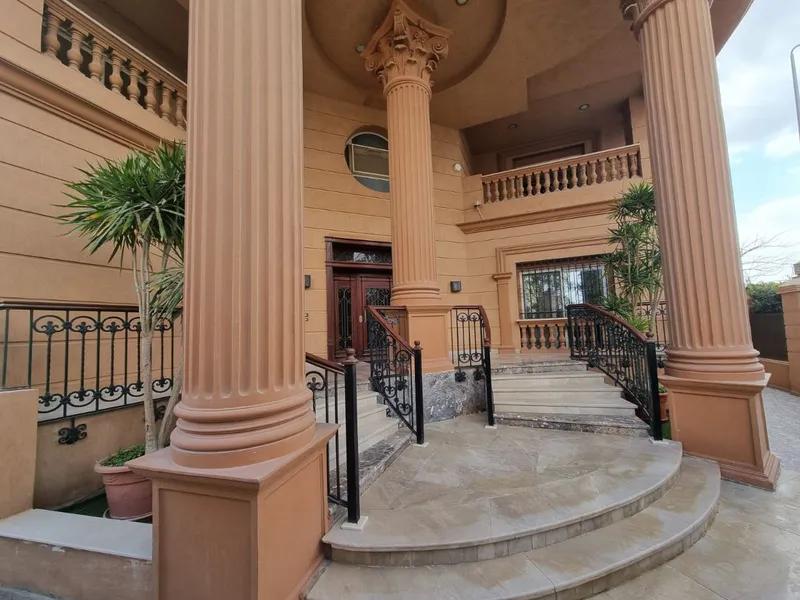 فيلا خاصه في التجمع الخامس