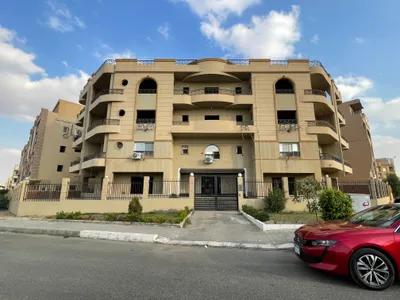 شقة للبيع في مدينة الشروق