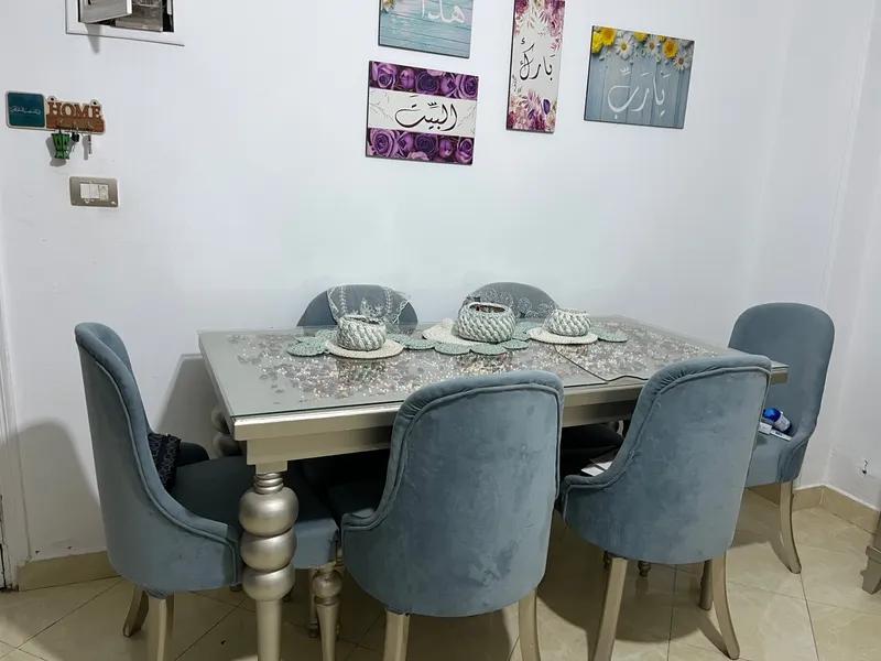 للبيع استعمال خفيف خشب عموله