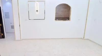 شقة للبيع في الحي الثالث