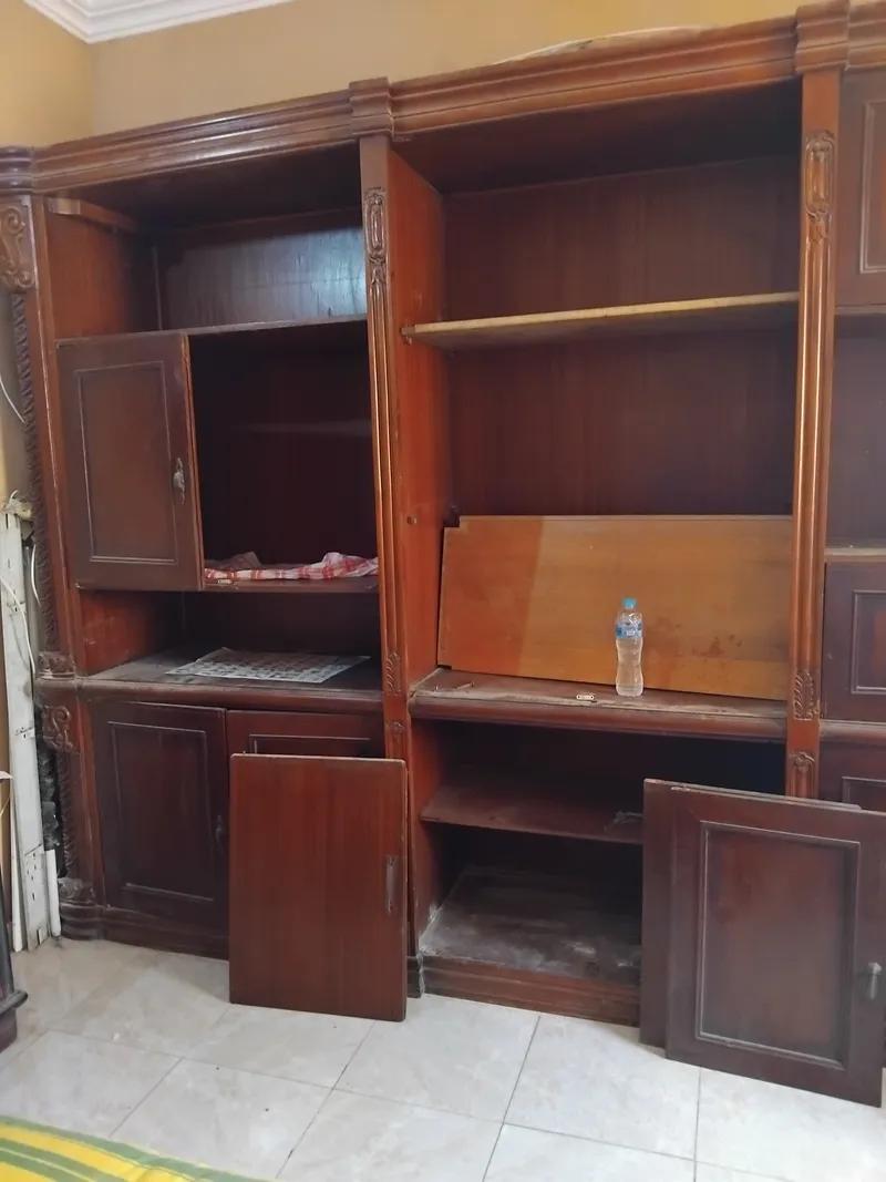 دولاب أنيق وعملي،