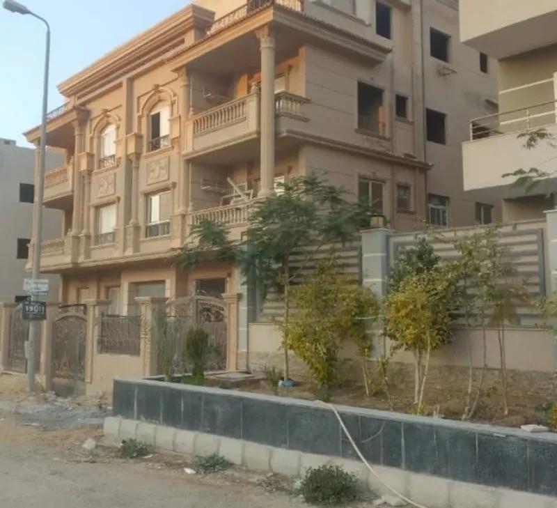 من المالك مباشرة 3شقق للبيع في فيلا بالتمر حنة