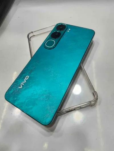 Vivo V40 lite في المنيب, الجيزة - 9,200 EGP