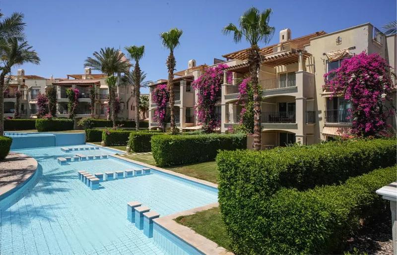 Pool View 1-Bedroom Apartment in Veranda, Sahl Hasheesh