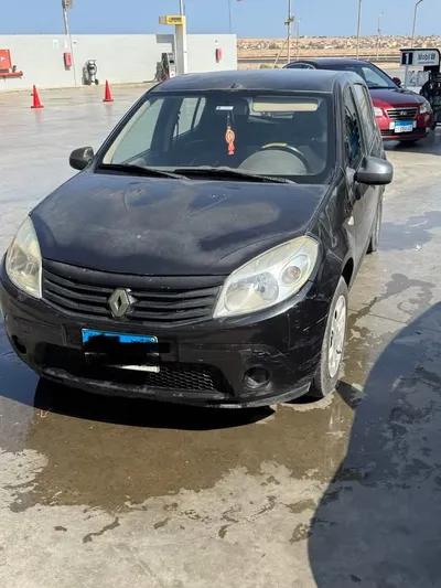 رينو سانديرو 2012