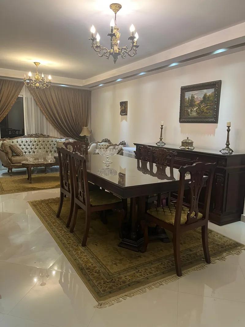 شقه 160 متر للبيع سوبر لوكس بالمقطم كمبوند لافندا