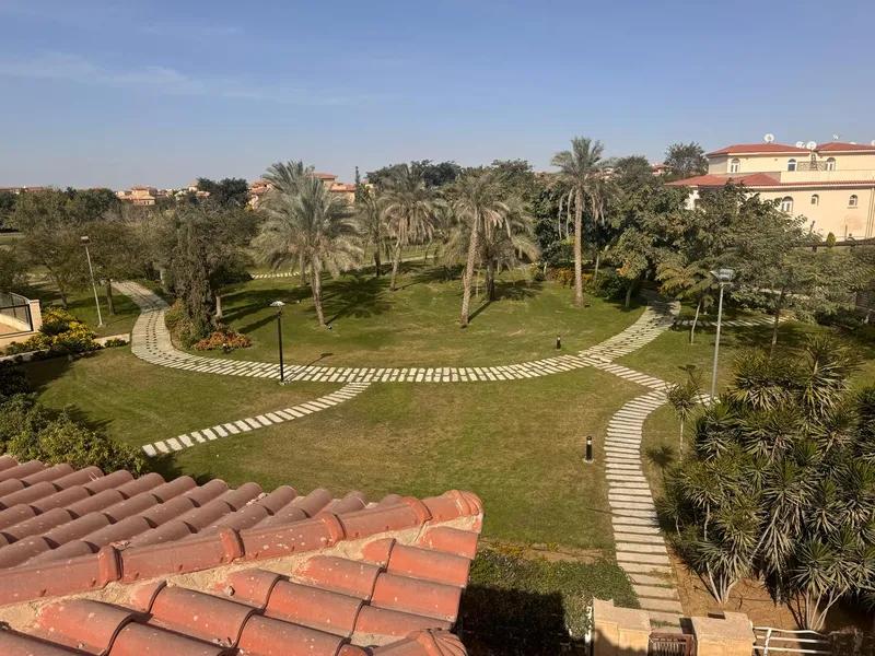 للبيع أكبر فيلات مدينتي نموذج A