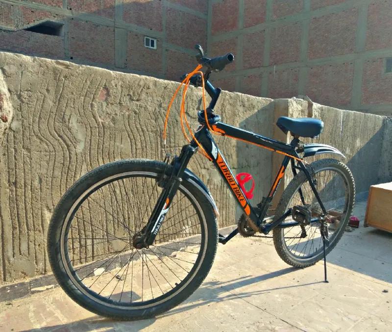 عجله للبيع بحاله ممتازه والتفاصيل فالوصف