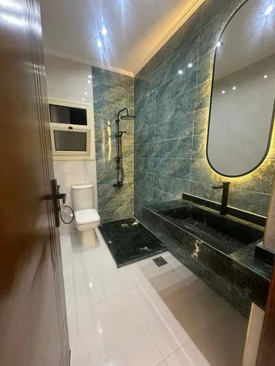 شقة للبيع في الحي الرابع