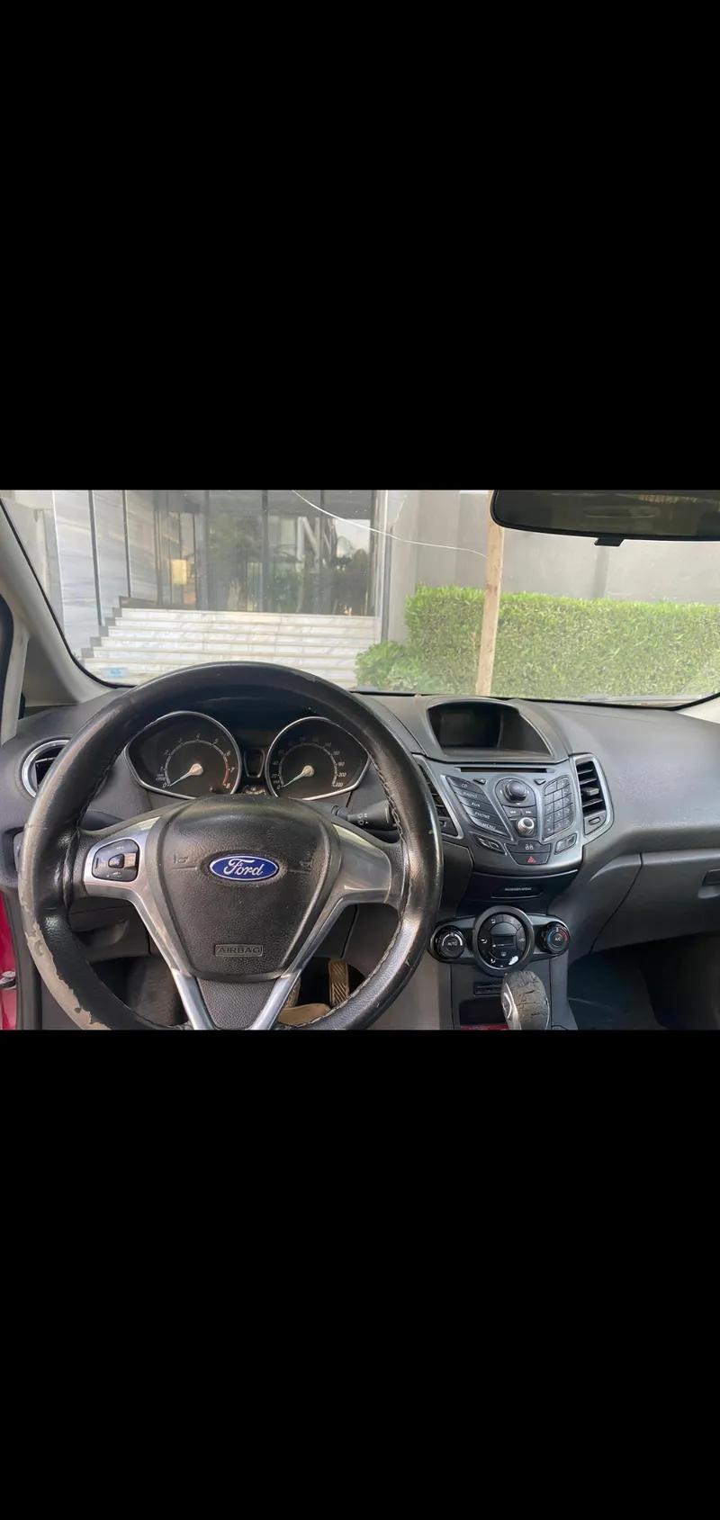 فورد فيستا للبيع