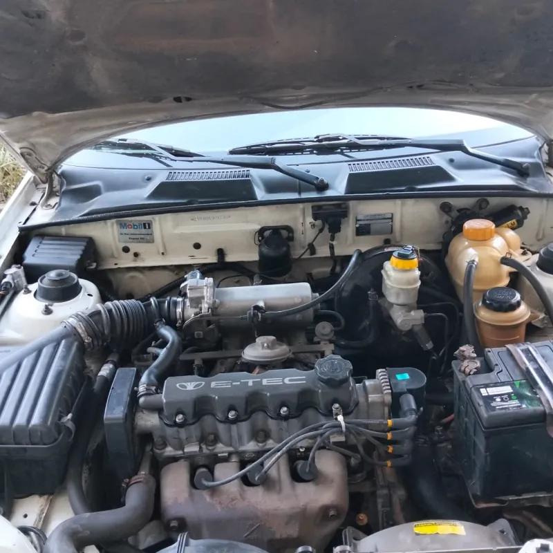 شيفروليه لانوس