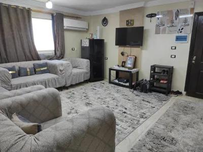 شقة للبيع في عين شمس