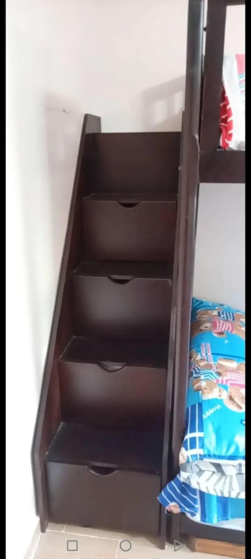 سرير أطفال عموله بدورين حجمه ١٢٠ سم خشب زان أحمر