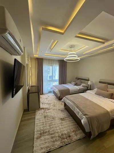 شقة للبيع في امورادا