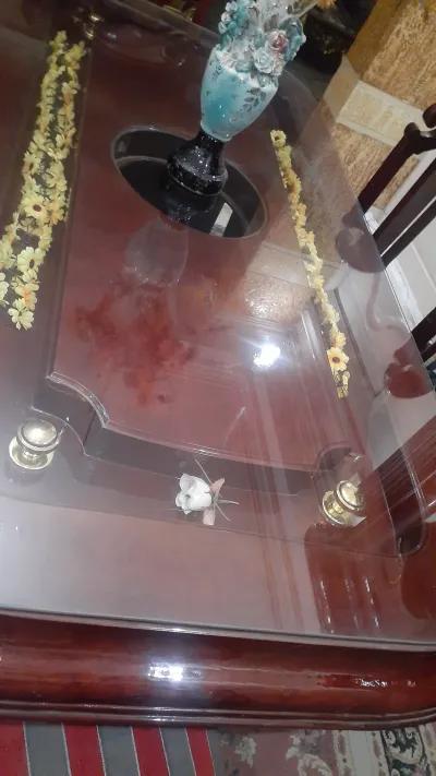 (سفرة) مكونه من بوفيه وترابيزه سفره ب٨ كراسي ونيش درفتين في جسر السويس, القاهرة - 50,000 EGP