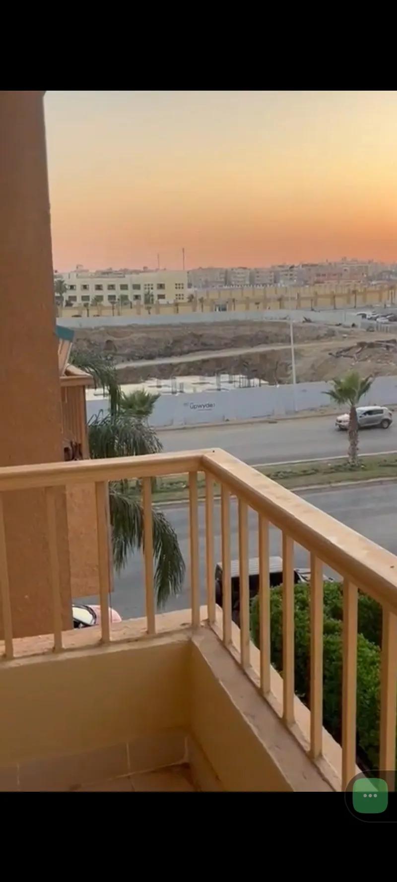 شقه للبيع في الحي ال12 المستقبل