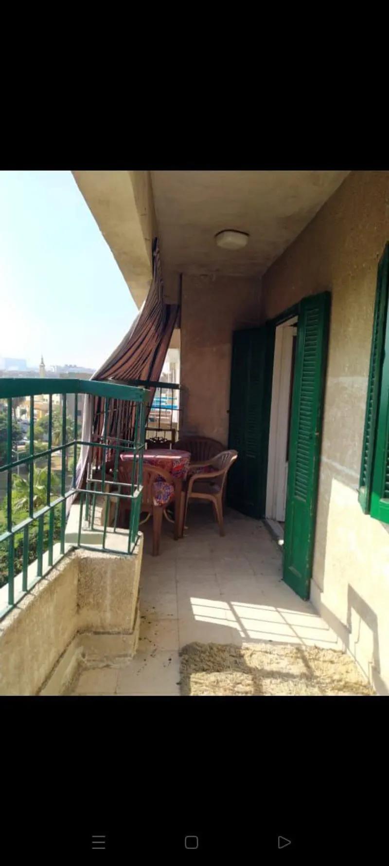 شقه للبيع ف الحي الاول الشيخ زايد